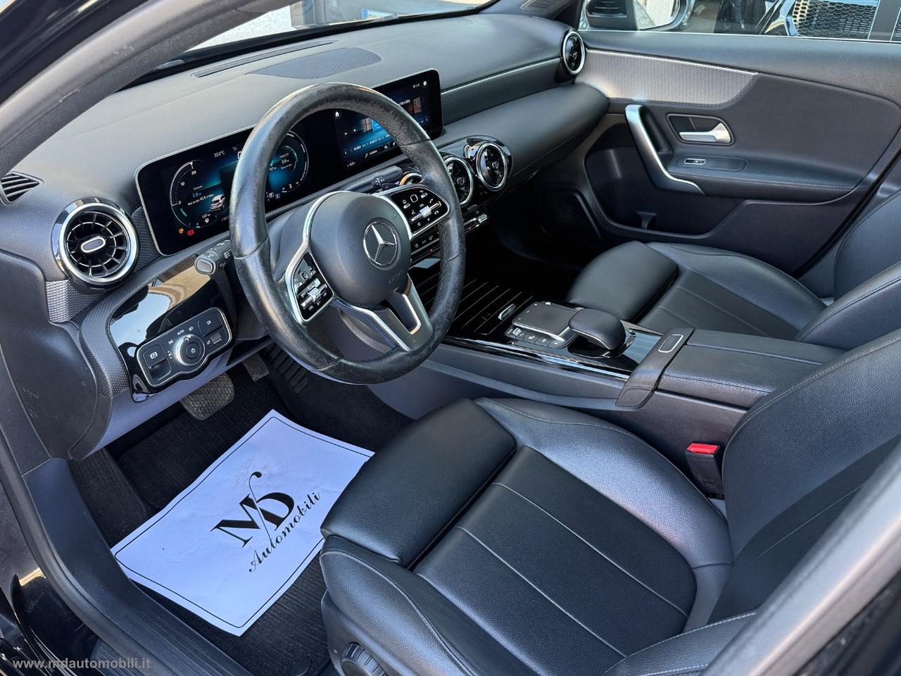 MERCEDES-BENZ A 180 d Automatic Sport CAMERA NAVI