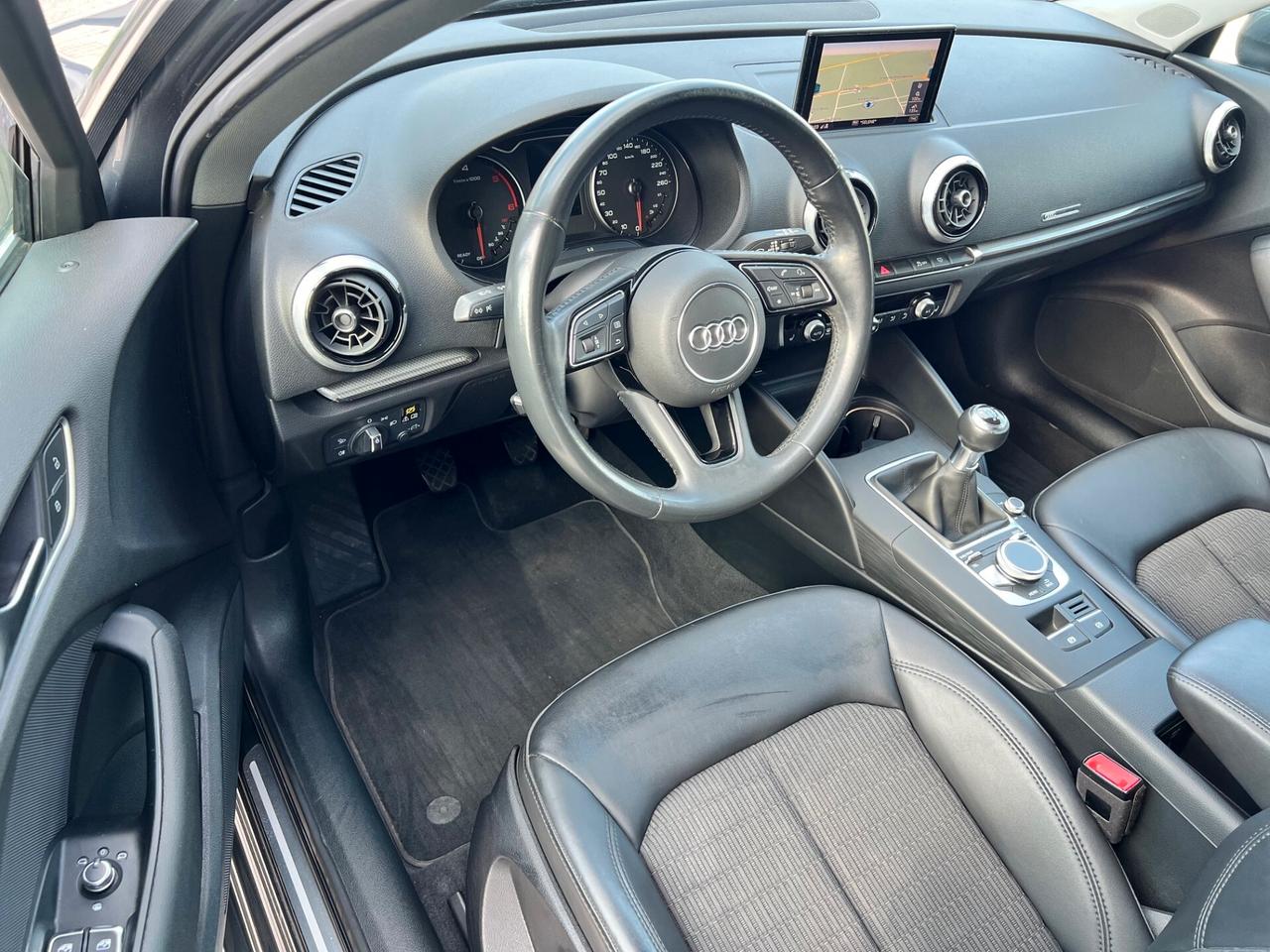Audi A3 SPB Sportback 30 1.6 tdi Design 116cv LED/NAVI/18;