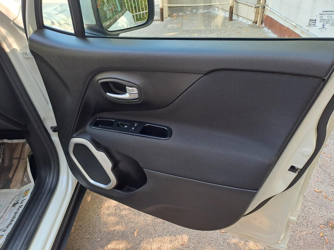 Jeep Renegade 1.6 Mjt 105 CV Longitude
