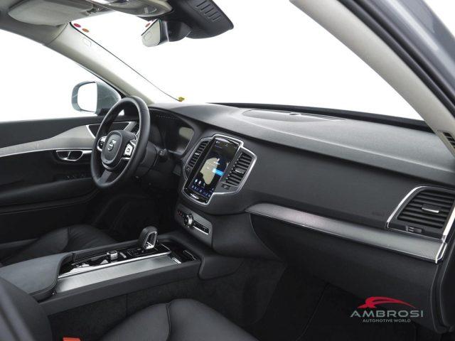VOLVO XC90 2.0 b5 Core awd 7p.ti auto