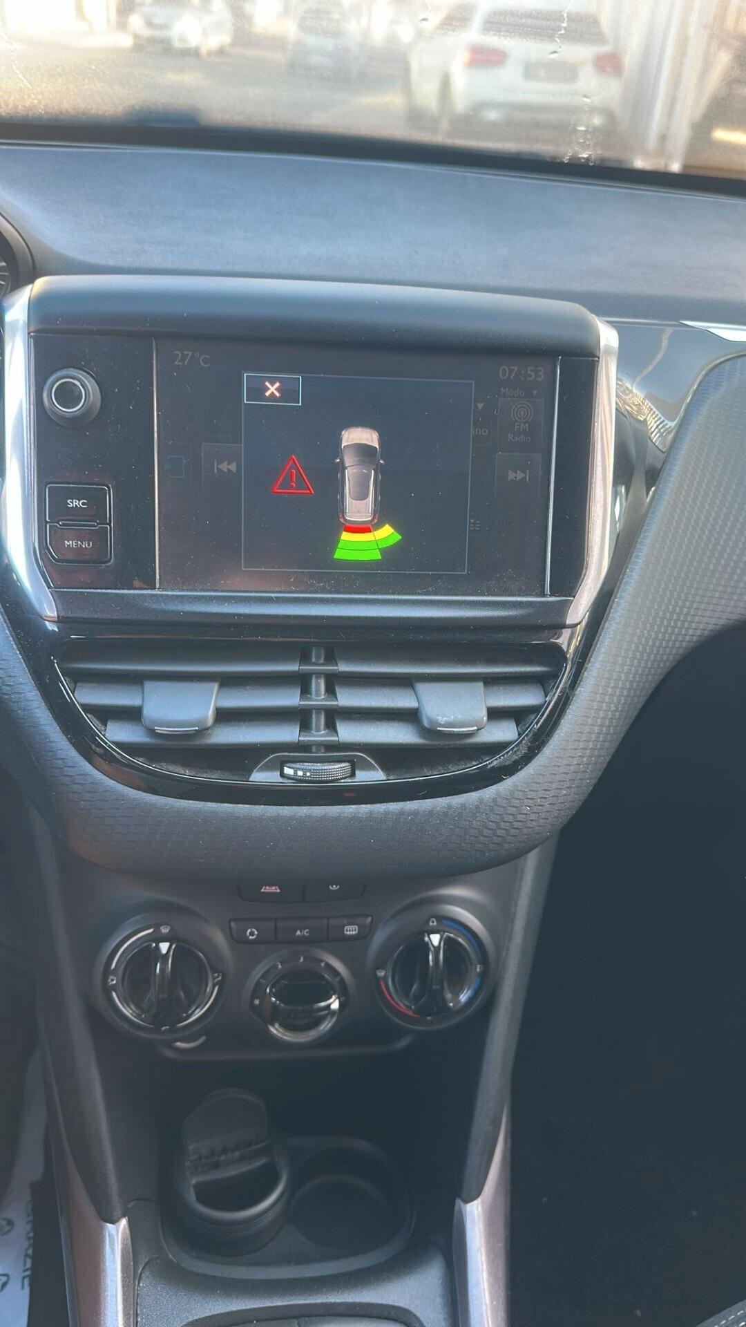 PEUGEOT 2008 1,6 DIESEL NAVIGATORE, TELECAMERA...