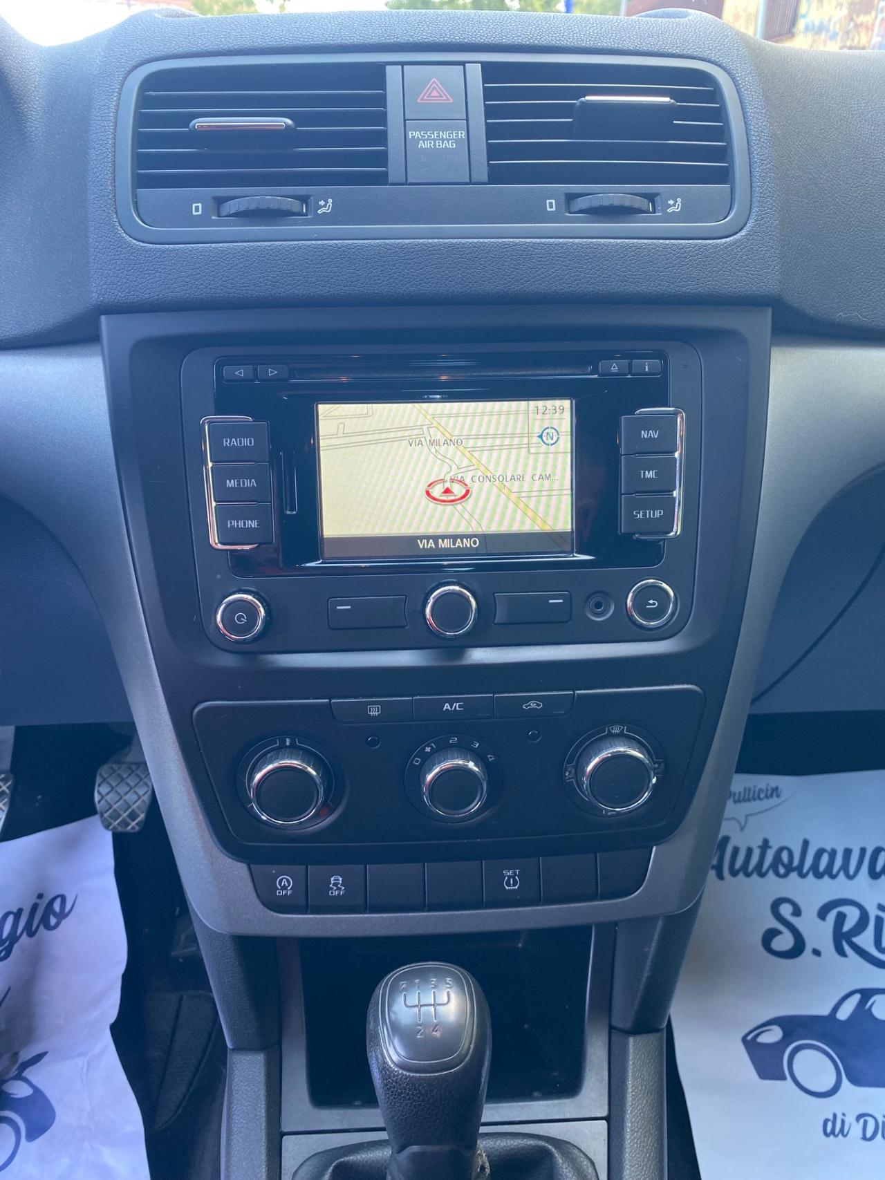 Skoda Yeti Outdoor 1.6 TDI Fine 2014 Full Navi Led