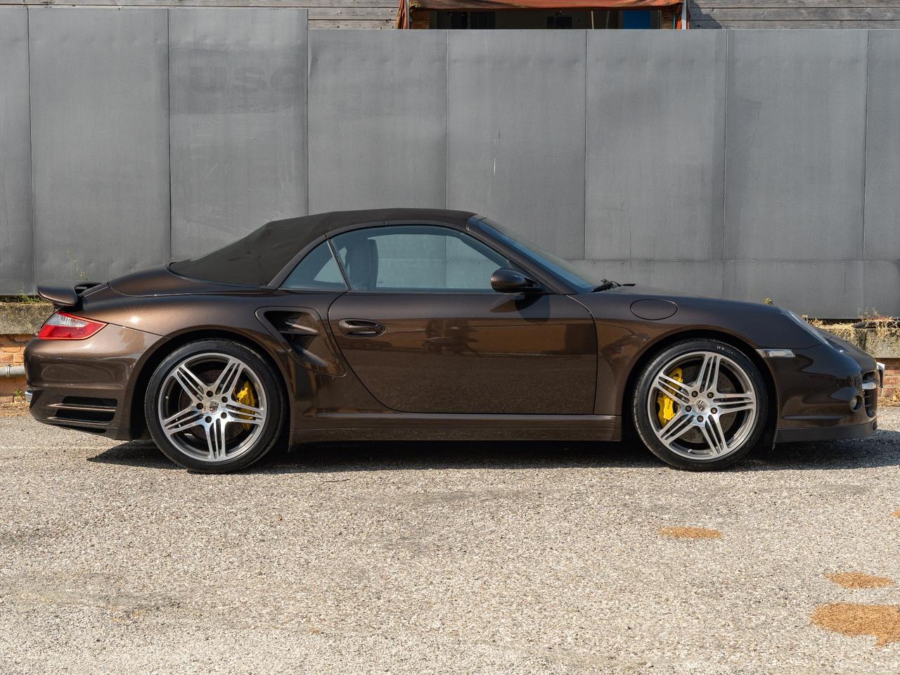 Porsche 911 Turbo Cabriolet