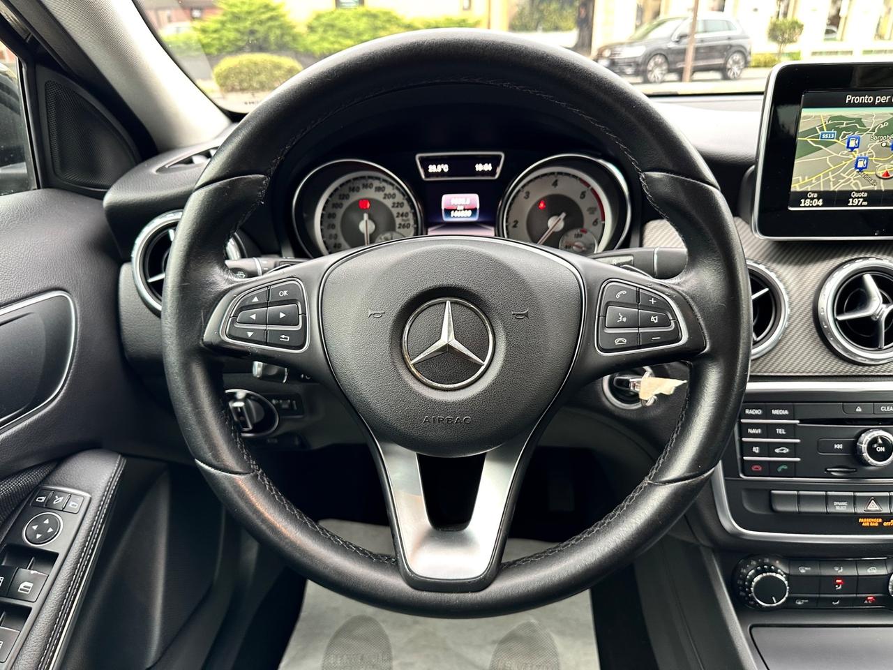 Mercedes-benz GLA 180 d Automatic Sport