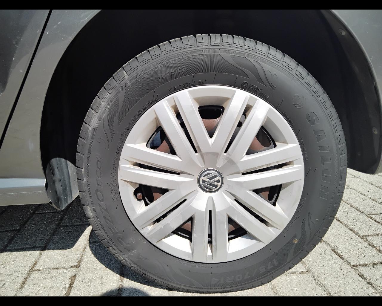 VOLKSWAGEN Polo V 2014 - Polo 5p 1.0 mpi Trendline 60cv