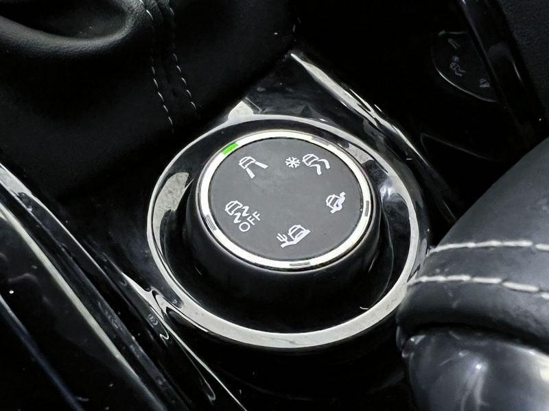 Peugeot 2008 BlueHDi 100 Allure