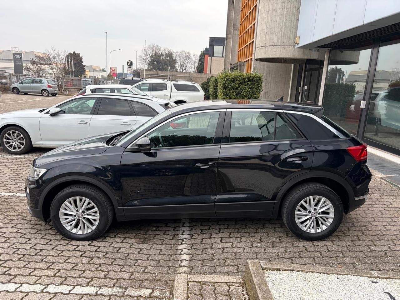 Volkswagen T-Roc 1.6 tdi GRANDINATA