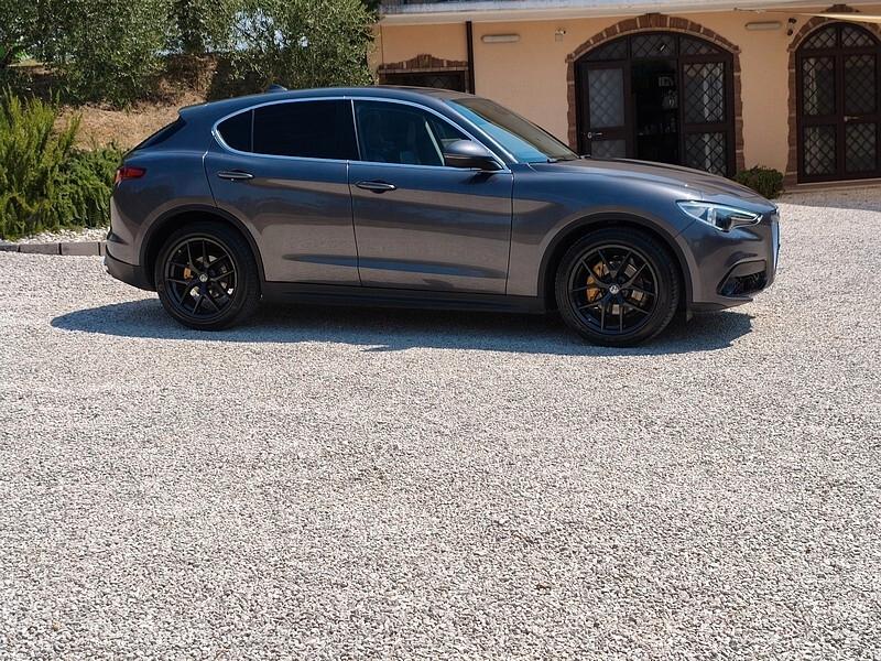 Alfa Romeo Stelvio Executive 2.2 Td Rwd