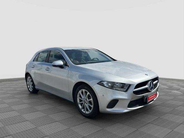 MERCEDES-BENZ A 180 A 220 Automatic BUSINESS