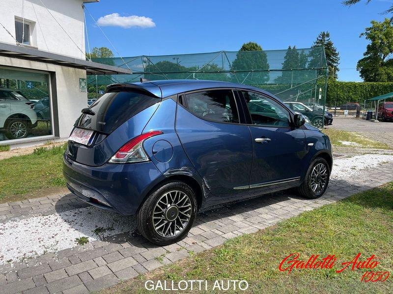 Lancia Ypsilon 1.0 FireFly 70cv S&S Hybrid GOLD