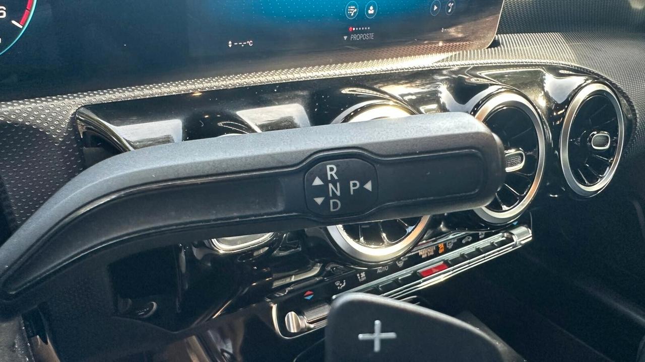 Mercedes-benz A 180 d Automatic Executive AMG 2018 PERFETTA leggi testo
