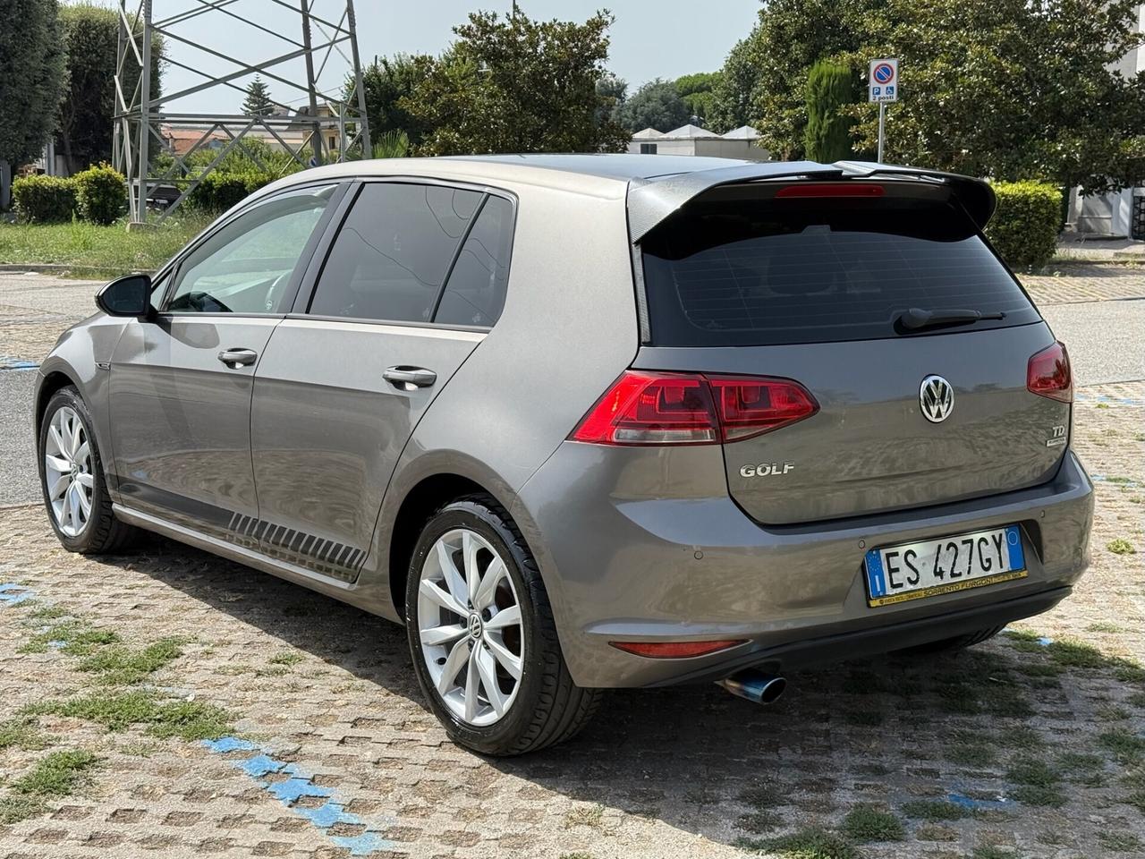 VOLKSWAGEN Golf 7 2013 1.6 TDI 105cv DSG Highline