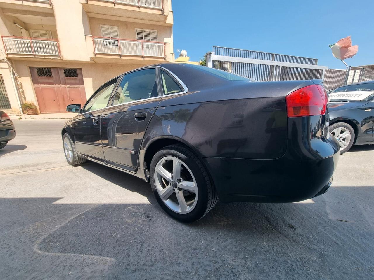 Audi A4 2.0 16V TDI Sport