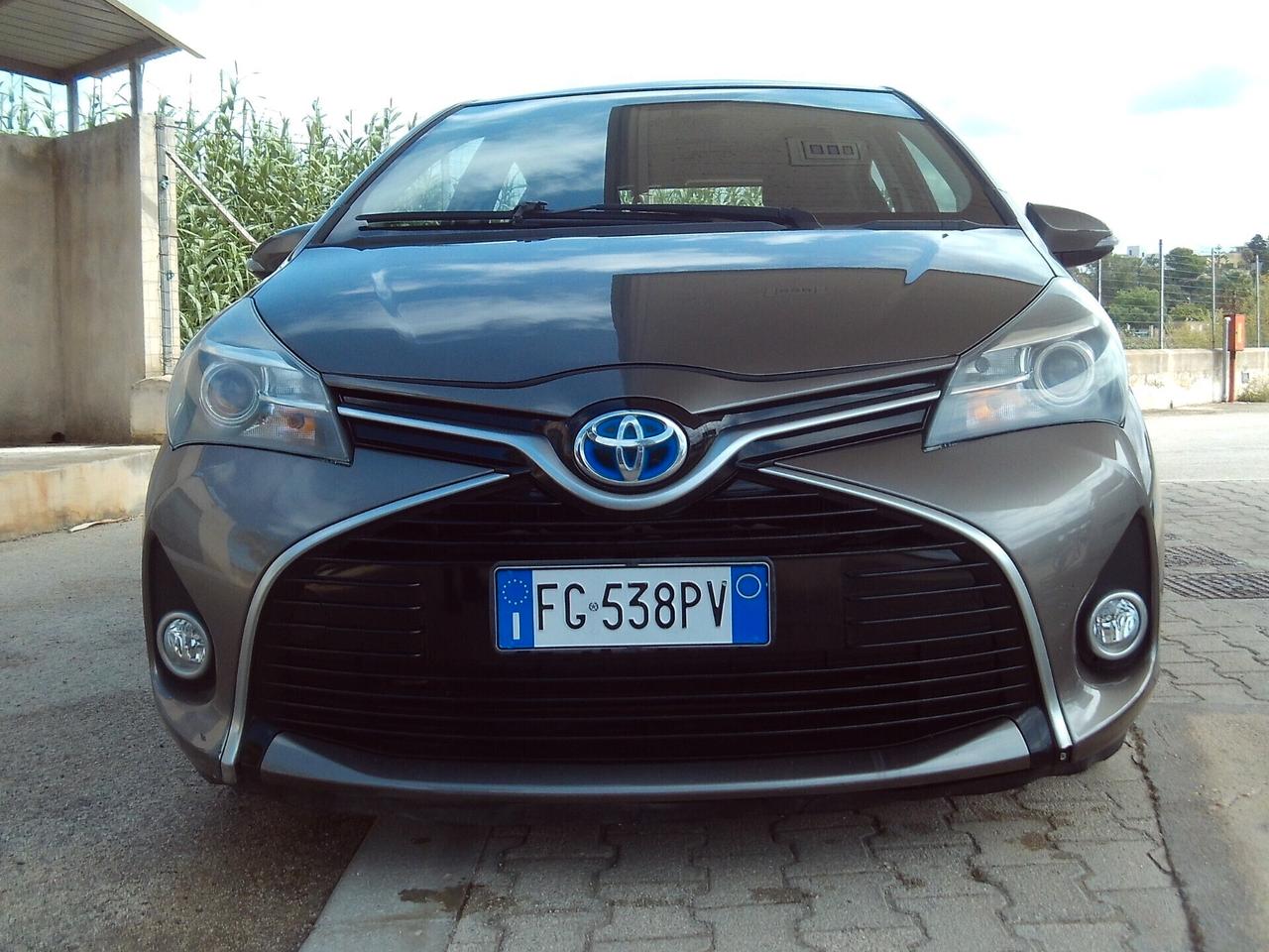 Toyota Yaris 1.5 Hybrid 5 porte Active