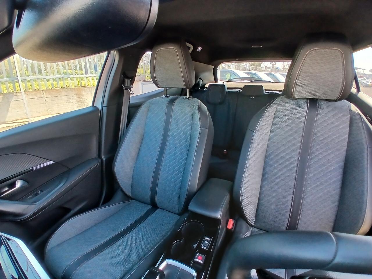 Peugeot 2008 100CV S&S Allure