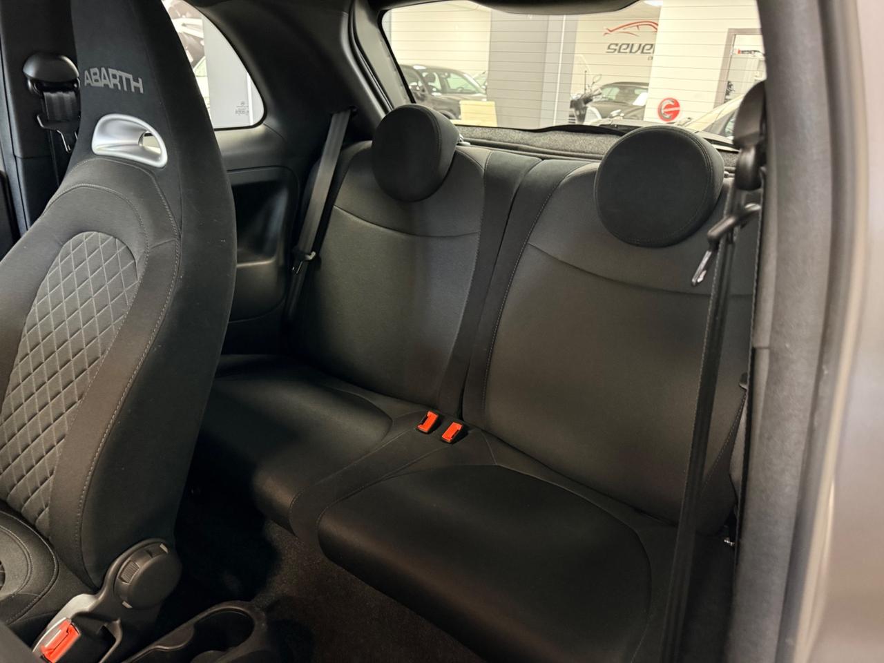 Abarth 595 1.4 Turbo T-Jet 160 CV Pista