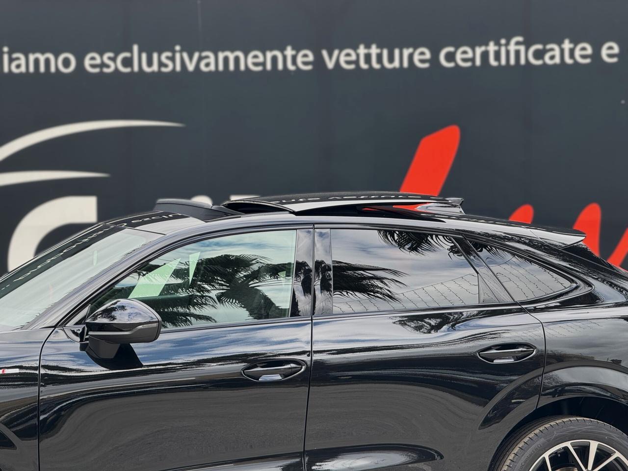 Audi Q3 Sportback TDI S line NEW MODEL TETTO