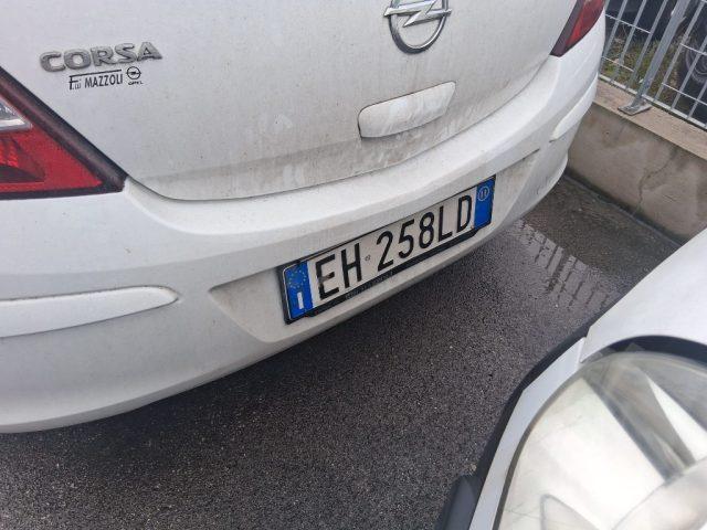 OPEL Corsa 1.2 85CV 5 porte Club ok Neopatentati