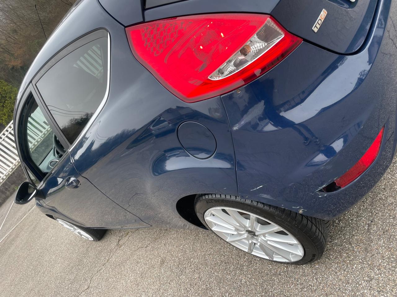 Ford Fiesta 1.4 TDCi 68CV 3 porte Titanium