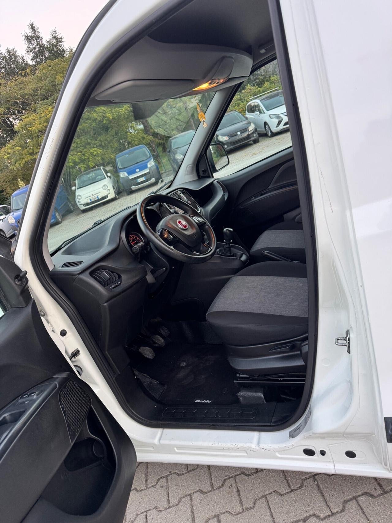 Fiat Doblo Doblò 1.4 Natural Power PL-TN Cargo Maxi Lounge