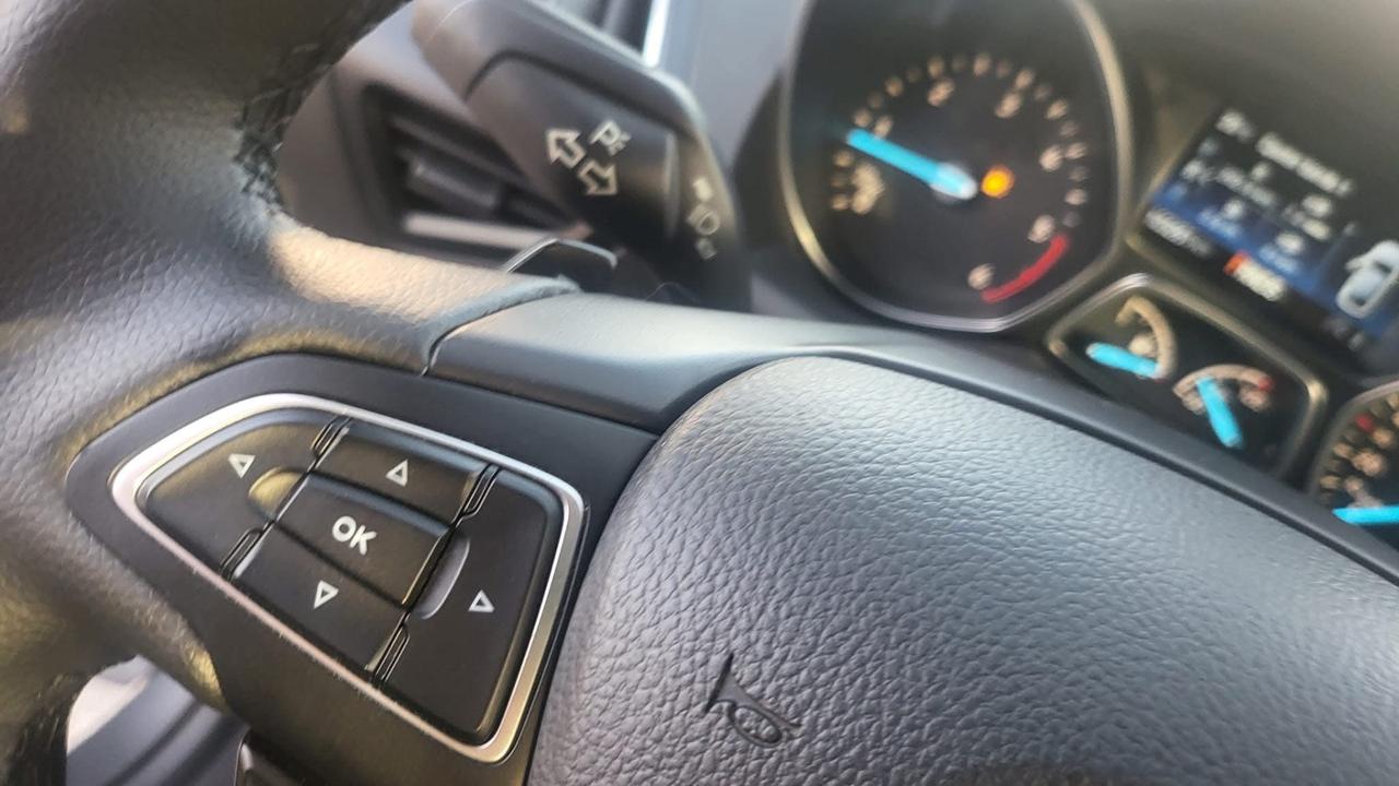 FORD KUGA 1.5 TDCI AUTOMATICA TITANIUM