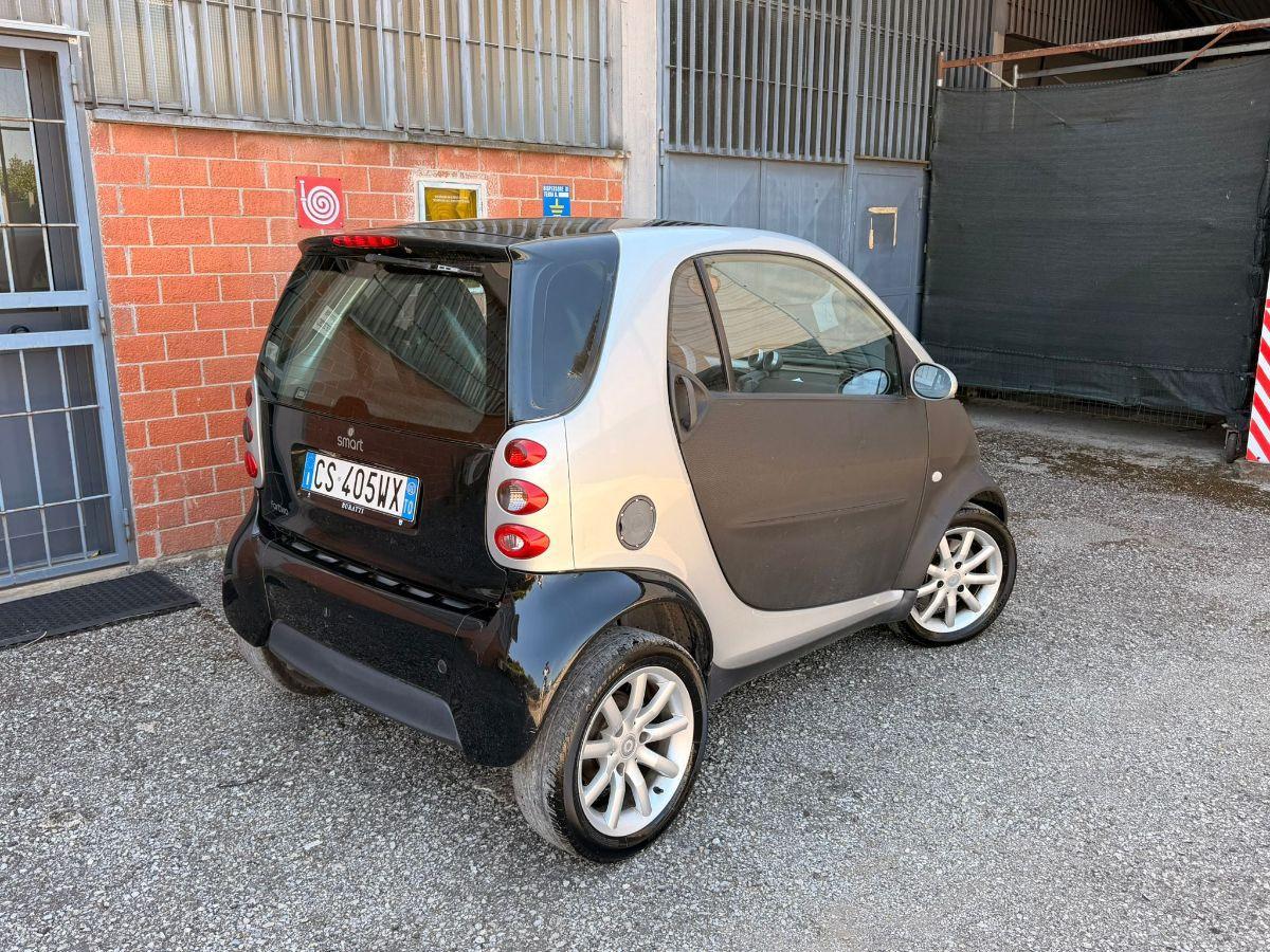 SMART - Fortwo - 700 coupÃ© pulse