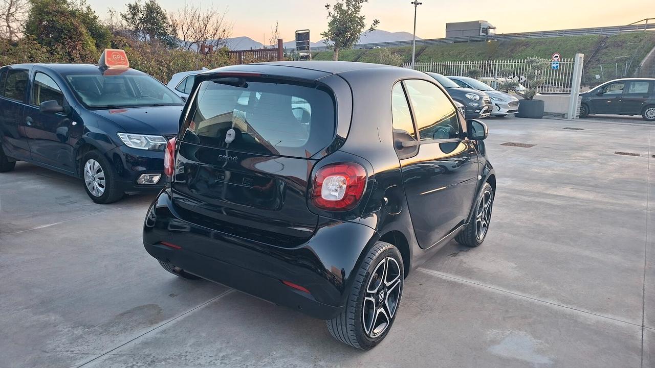 Smart ForTwo 70 1.0 Benzina 2016