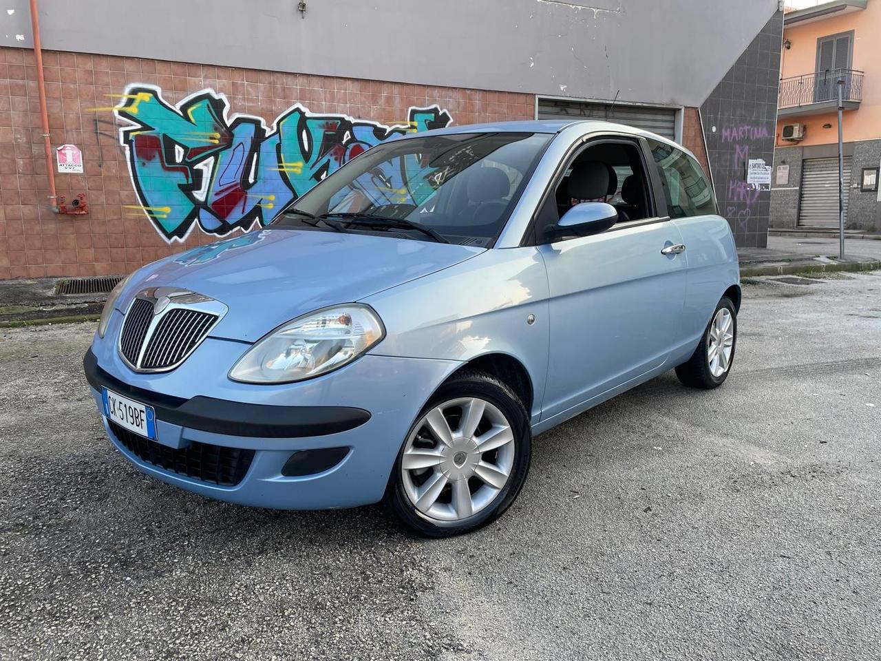 Lancia Ypsilon 1.2 Argento