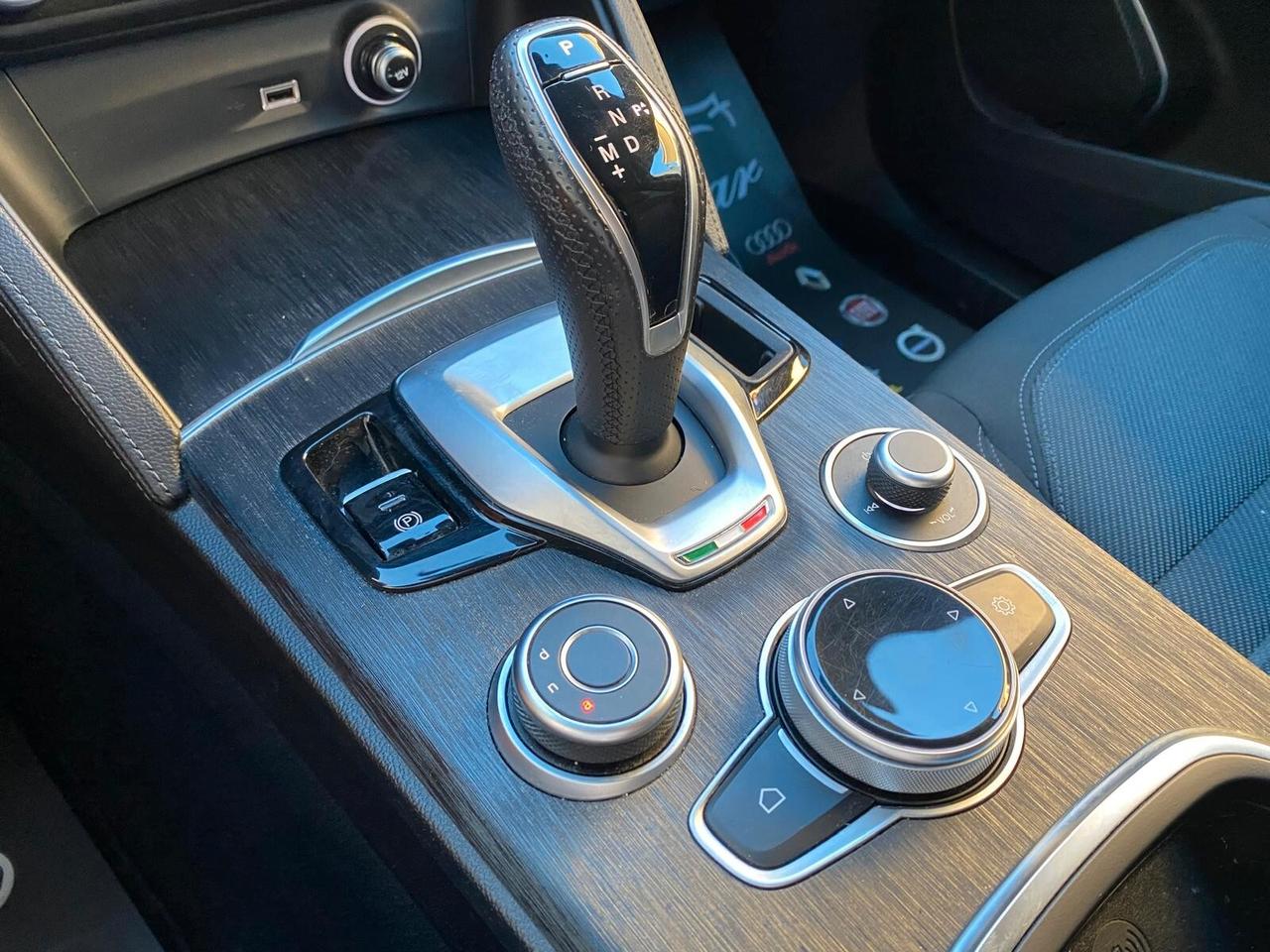 ALFA ROMEO STELVIO 2.2 160CV RWD NAVI CRUISE CAM ANNO 2022