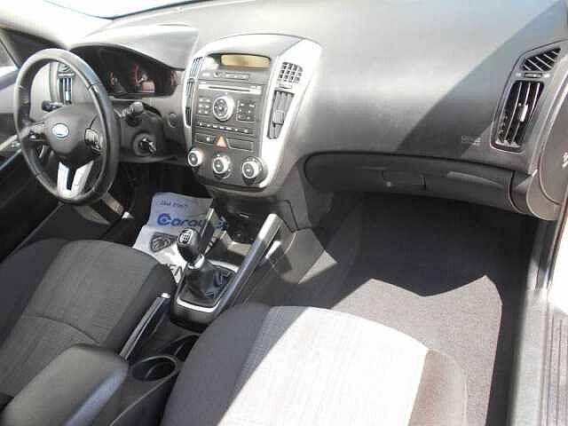 Kia Ceed 1.6 CRDi VGT 90CV 5p. Platinum