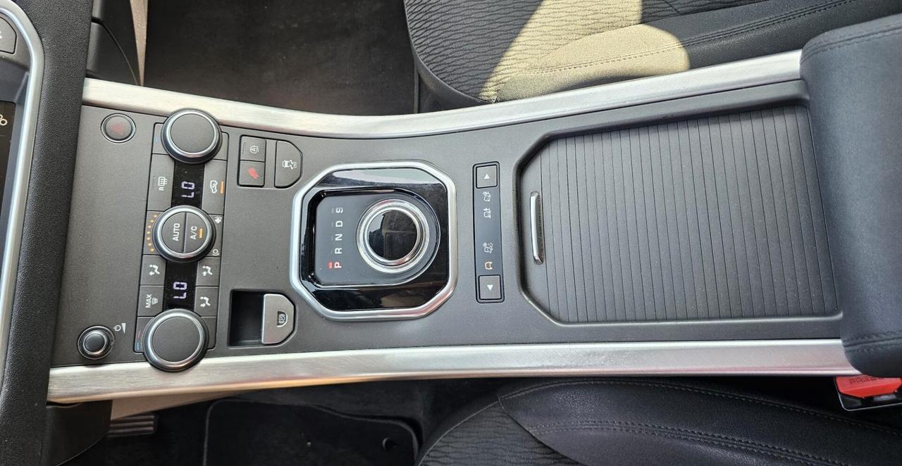 Land Rover Range Evoque 2.0 TD4 150 CV 5p. Business Edition Pure
