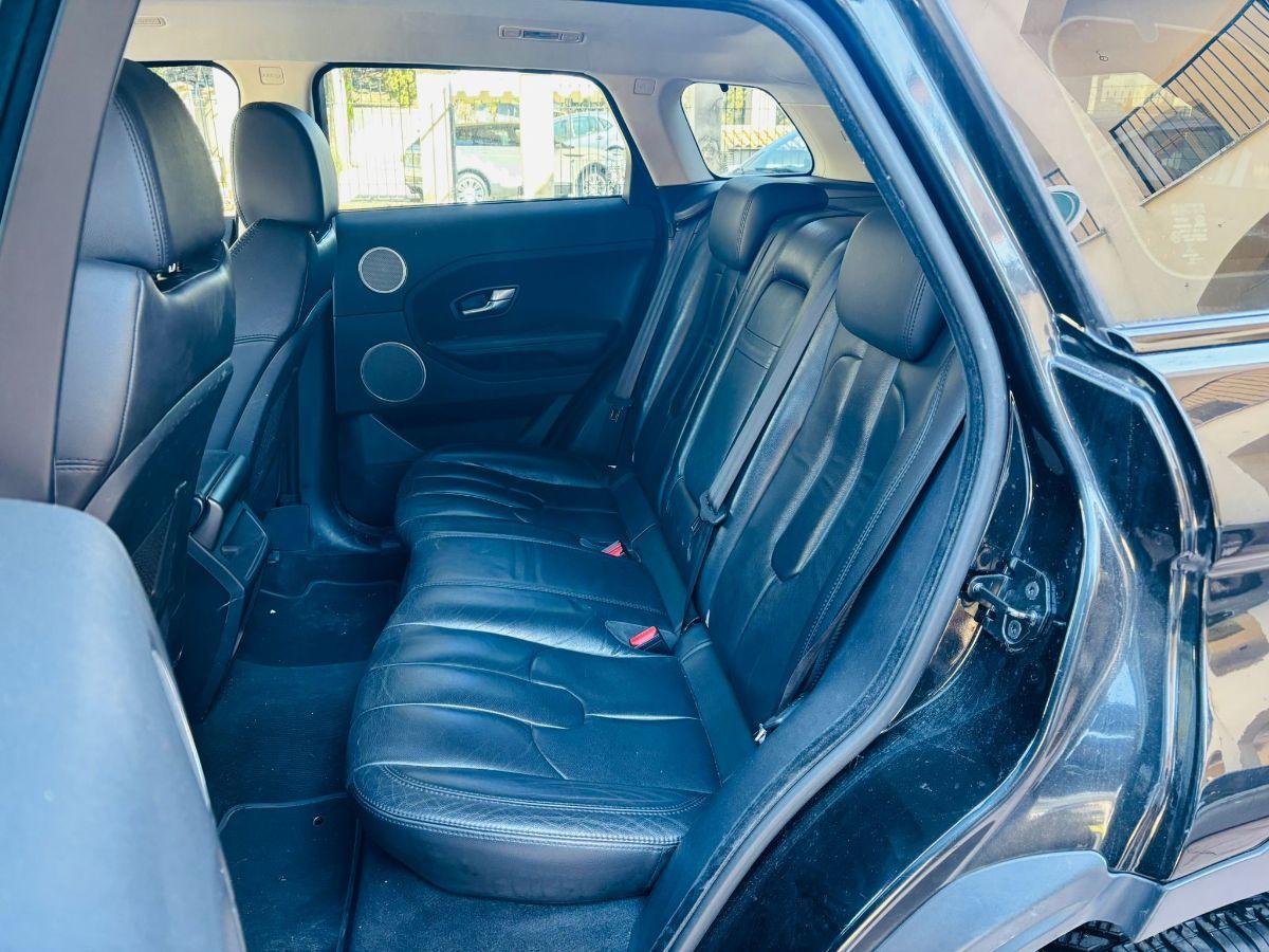 Land Rover Evoque 2.2 TD4 150cv Autom. Total Black