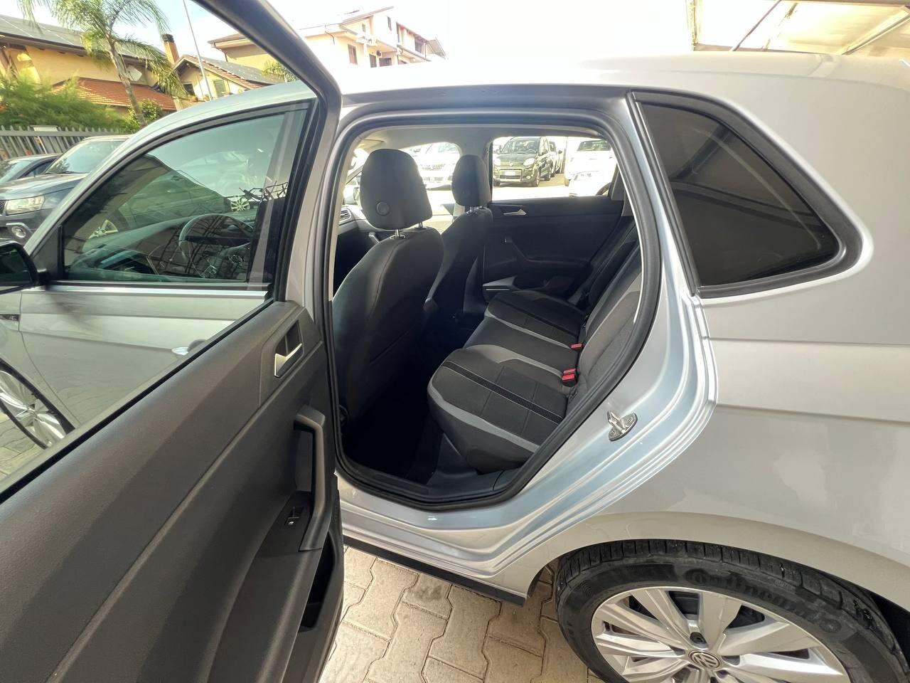 VOLKSWAGEN Polo 1.0 TSI 5P Rline