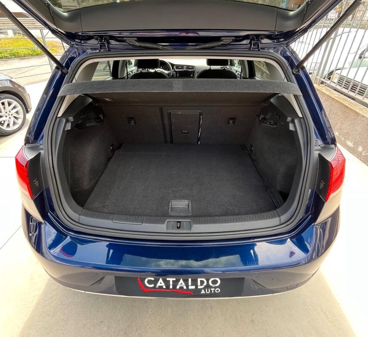 Volkswagen Golf 2.0 TDI 5p. Highline BlueMotion Technology