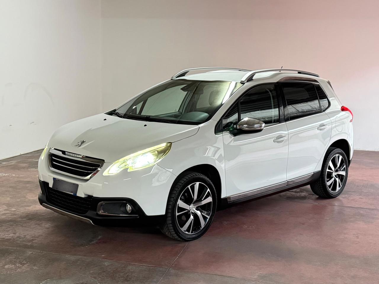 Peugeot 2008 1.6 e-HDi 92 CV Stop&Start Allure