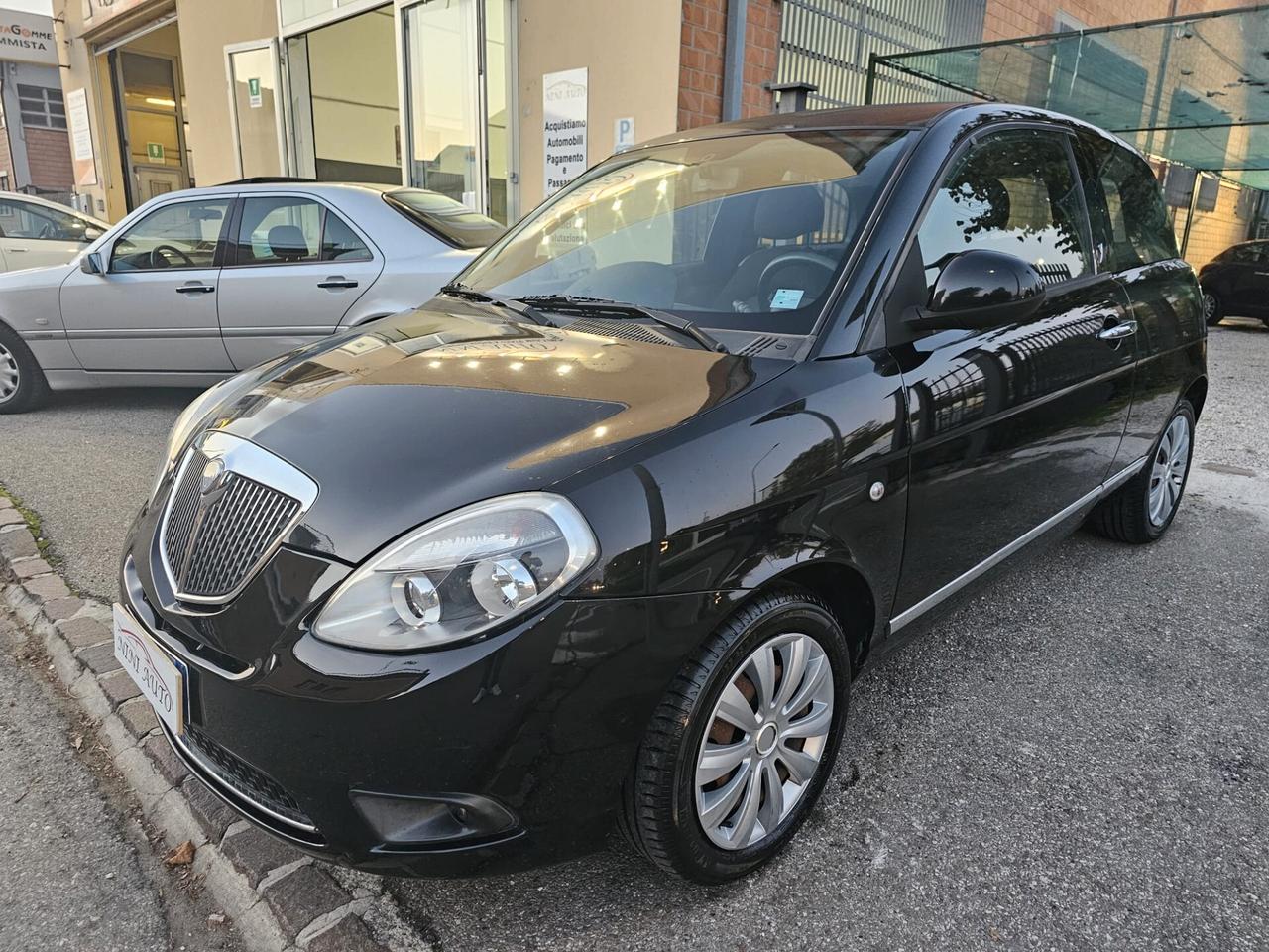 Lancia Ypsilon 1.2 69cv Argento*Clima*Neopatentati*Euro5*