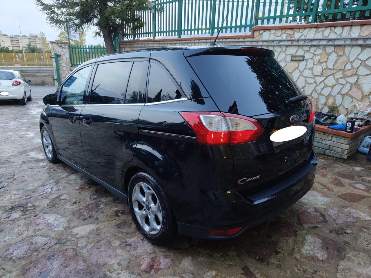 Ford Grand C-Max 1.6 TDCi 115CV Titanium