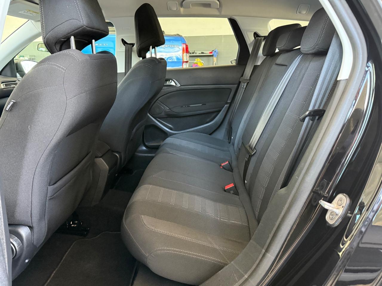 Peugeot 308 BlueHDi 150 S&S EAT6 SW Allure