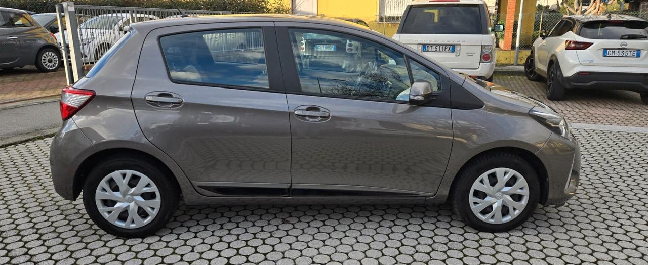 Toyota Yaris 1.0 72 CV 5 porte Cool