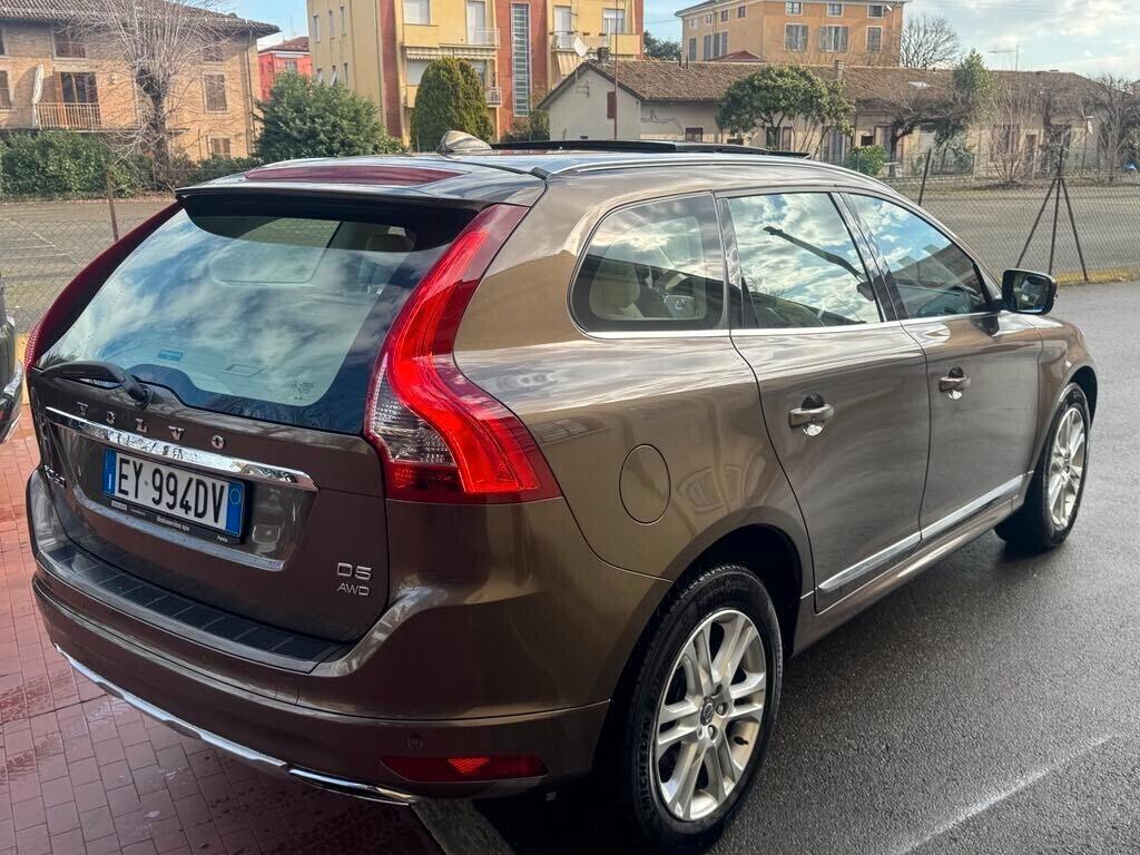 Volvo XC 60 XC60 D5 AWD Summum