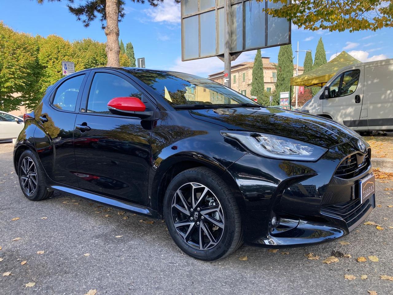 Toyota Yaris 1.5 HEV Active #7354