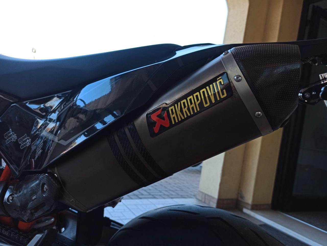 Ktm 690 SMC R