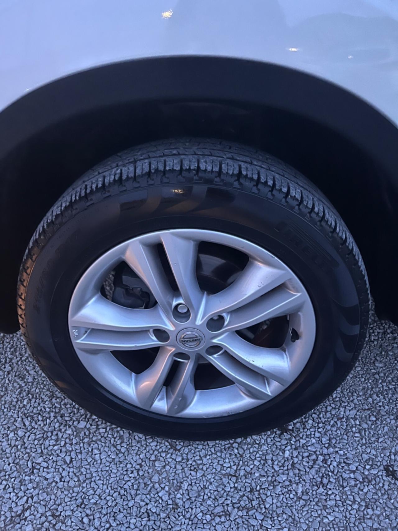 Nissan Qashqai 1.5 dCi PERFETTA SI NEOPATENTATI