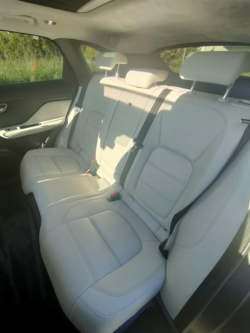 Jaguar F-Pace 2.0 D 240 CV AWD aut. Portfolio