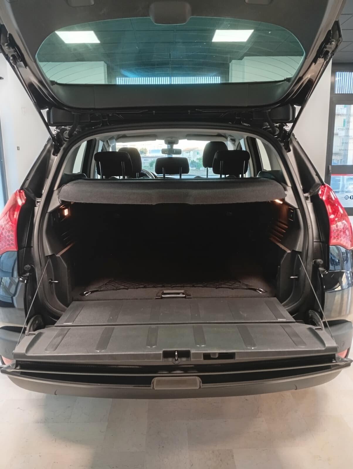 Peugeot 3008 1.6 HDi 110CV Business