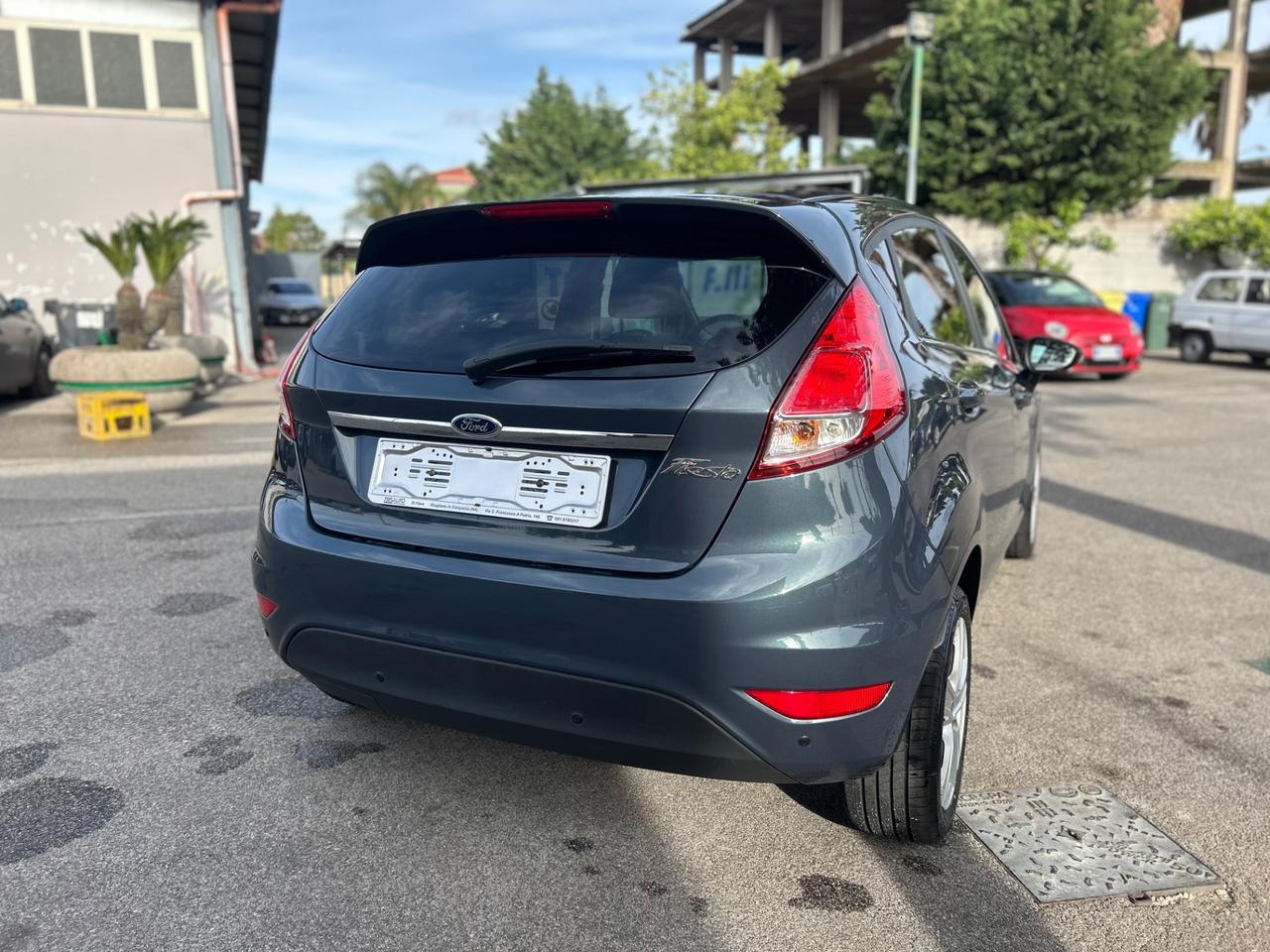 Ford Fiesta 1.4 5p. Bz.- GPL Titanium
