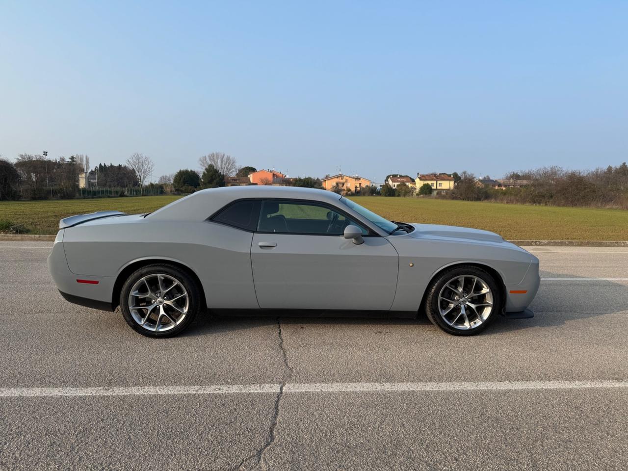 Dodge Challenger 3,6 v6 PELLE CERCHI 20 INTROVABILE