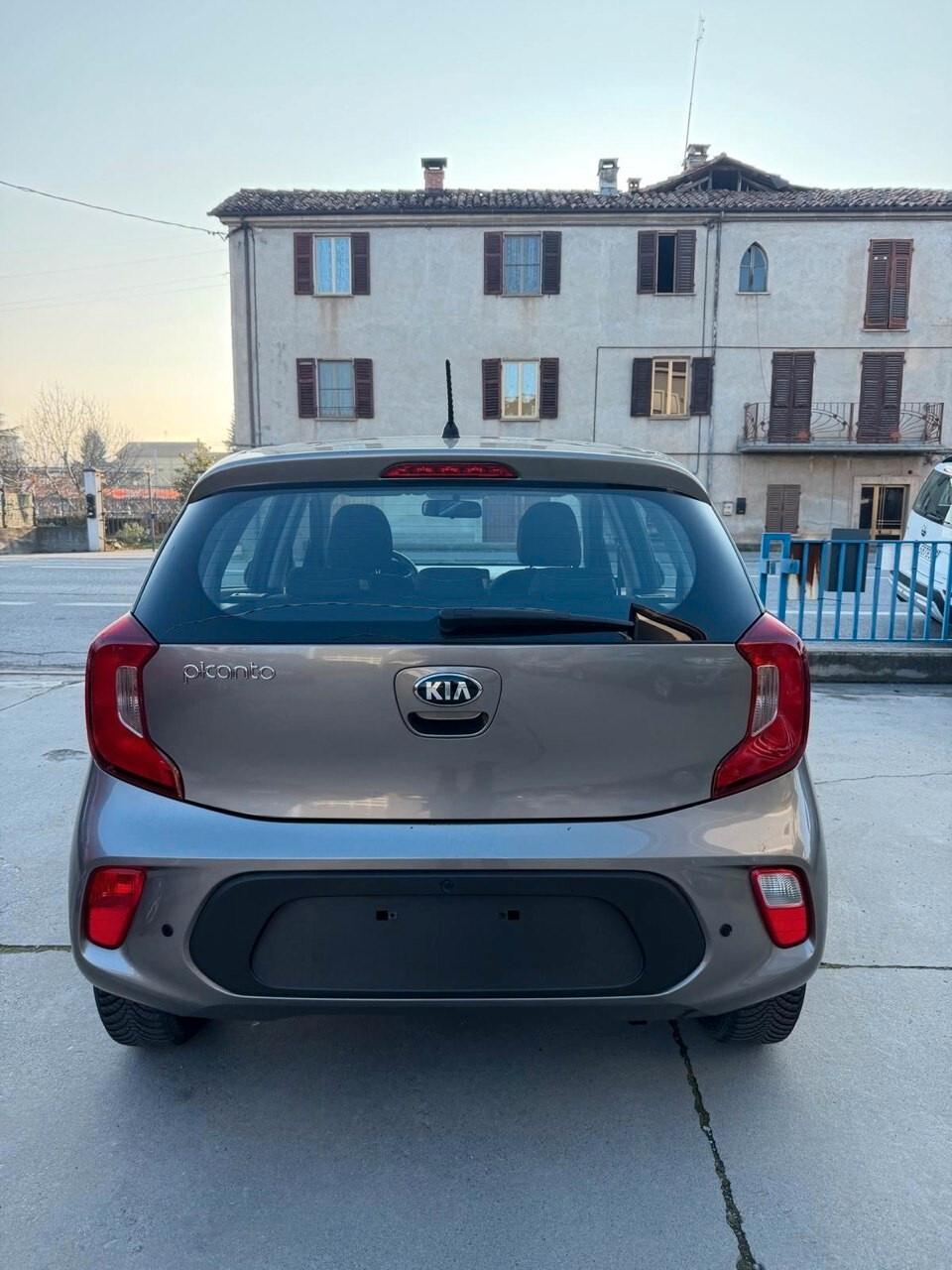 Kia Picanto 1.0 12V 5 porte Active