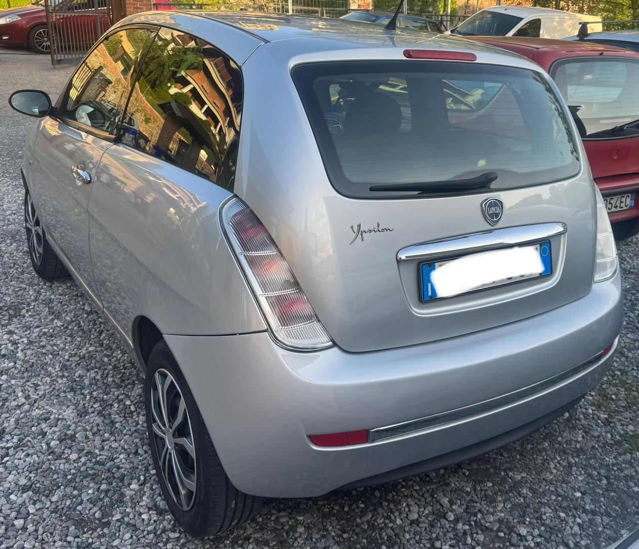 Lancia Ypsilon 1.2 benzina 89.000 km unico proprietario
