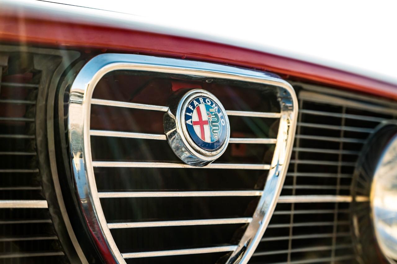 Alfa Romeo 2000